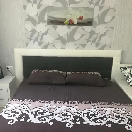 Smokinya Apartment